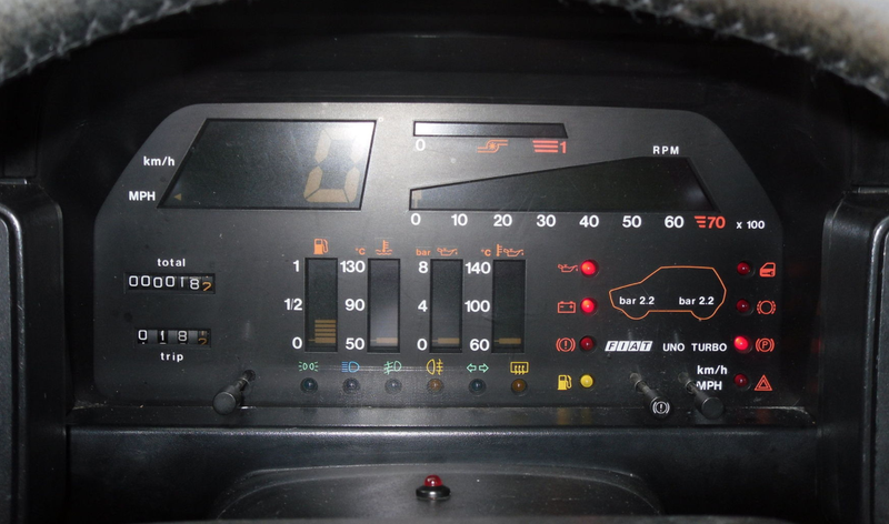 Illustration for article titled This 1980s Fiat May Have The Best Idiot Lights Ever